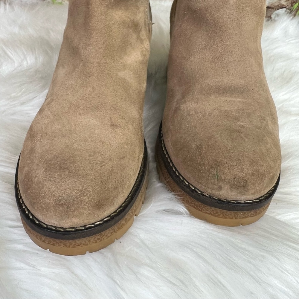AVELLINI Suede Beige Chelsea Block Heel Ankle Boots, 9 - Picture 5 of 11
